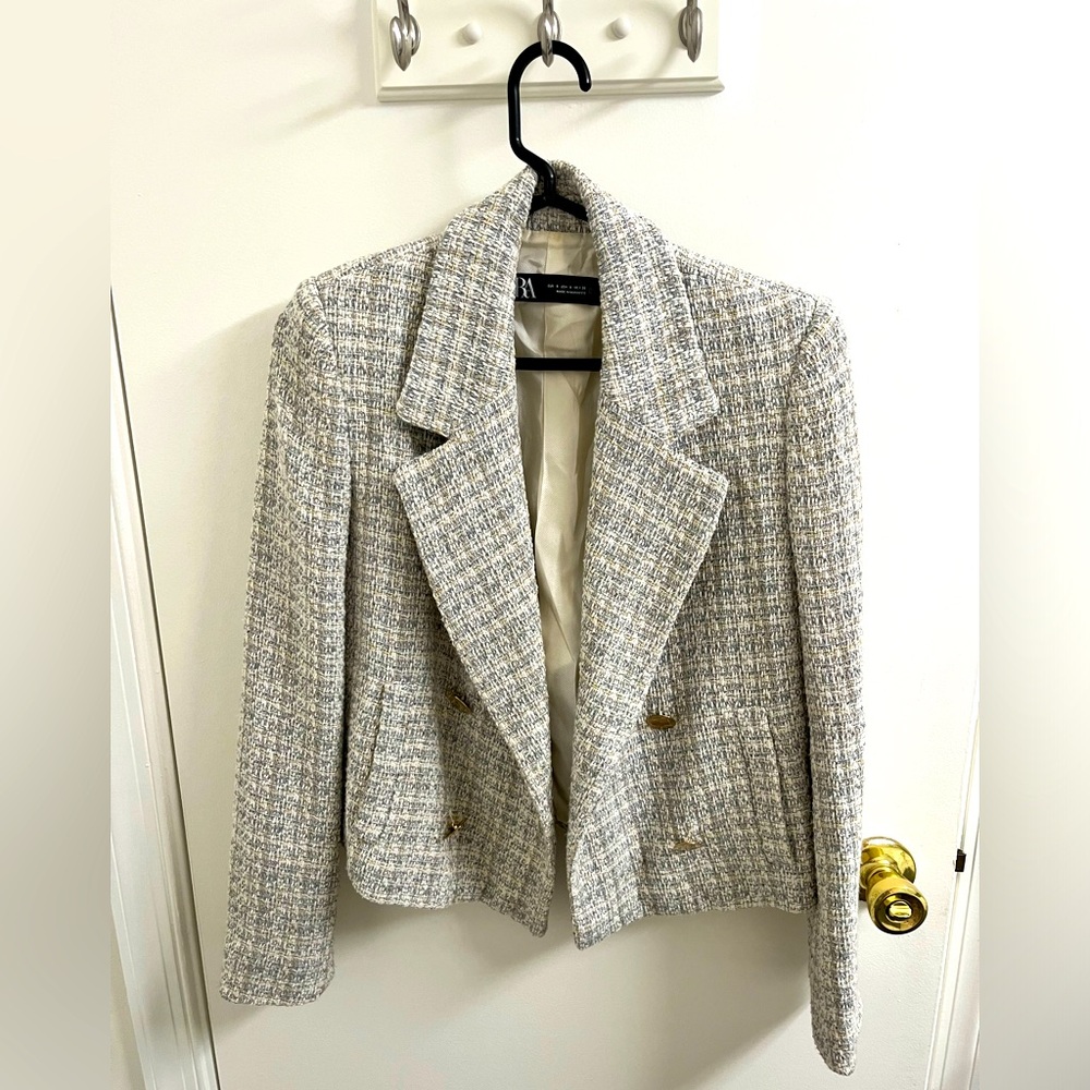 Zara Textured Short Blazer